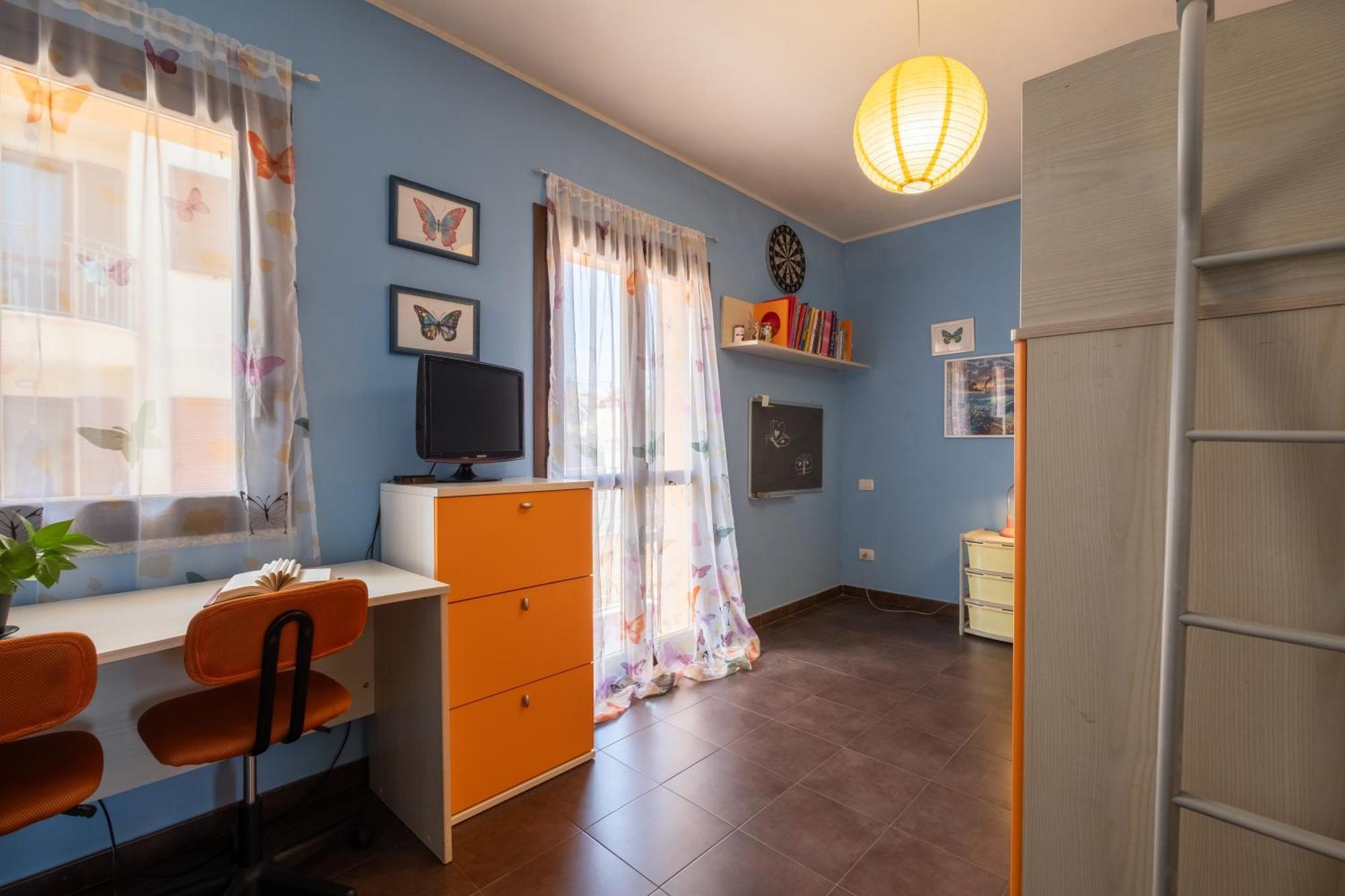 Butterfly Apartment Cagliari - Self Check-In, No Kitchen Екстер'єр фото